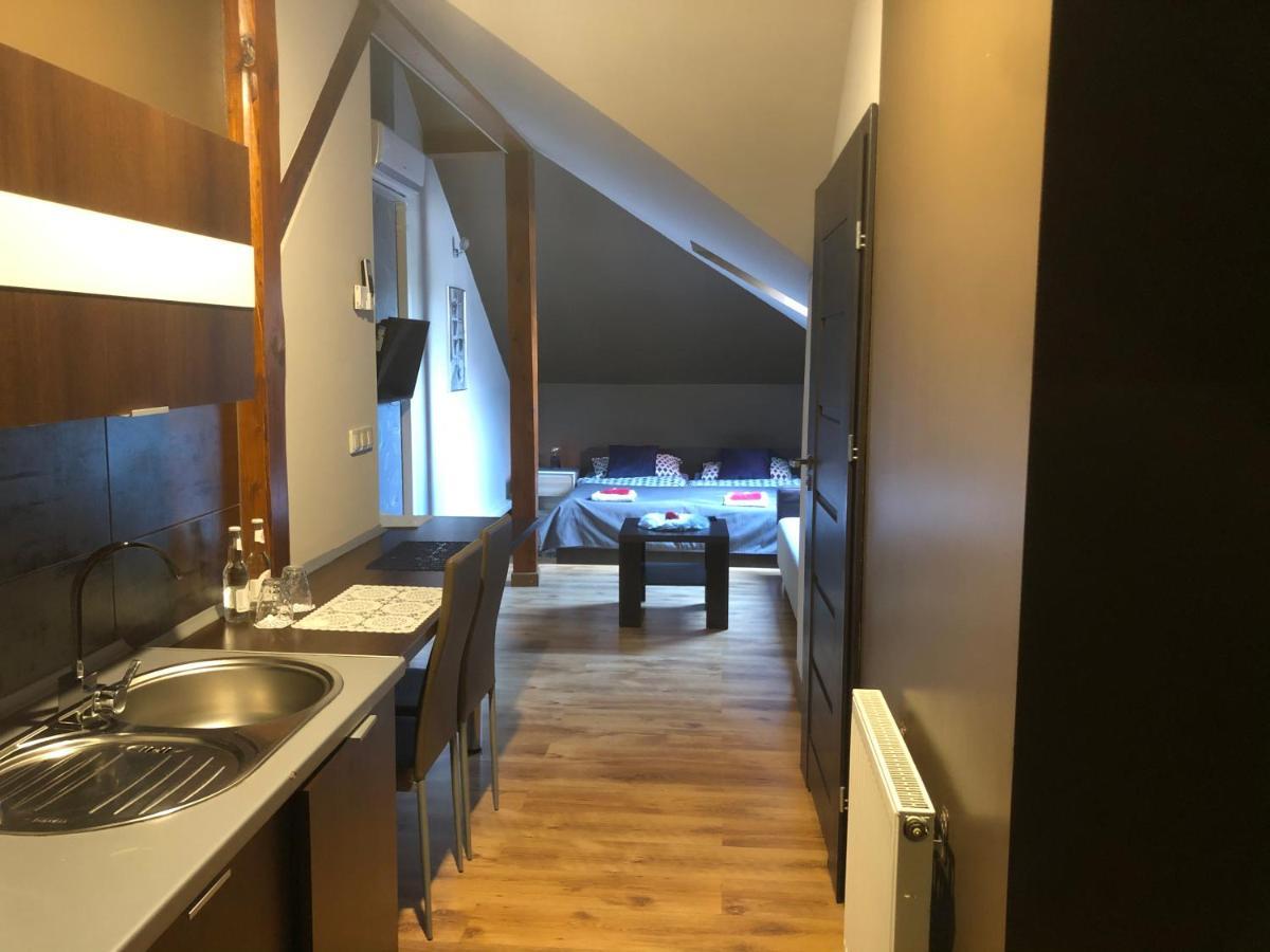 Apartamenty Maria เชอวีซ ภายนอก รูปภาพ