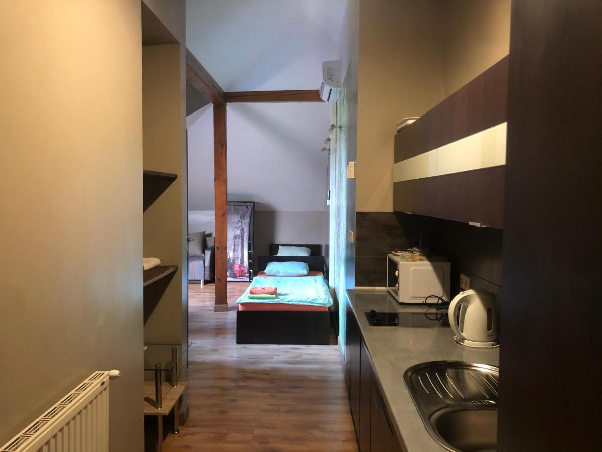 Apartamenty Maria เชอวีซ ภายนอก รูปภาพ